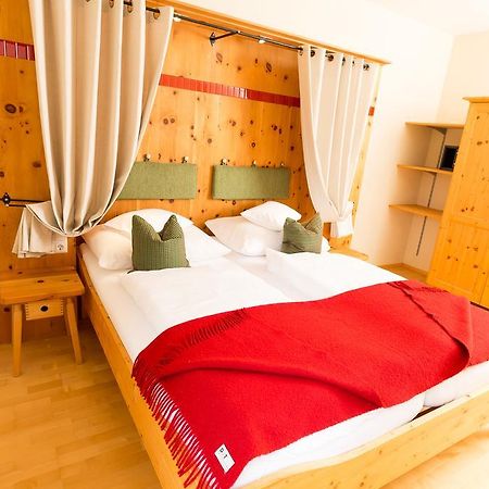 Ortners Mauerwirt - Leistbarer Luxus Apartment บาด ไคลน์เคิร์ชไฮม์ ภายนอก รูปภาพ