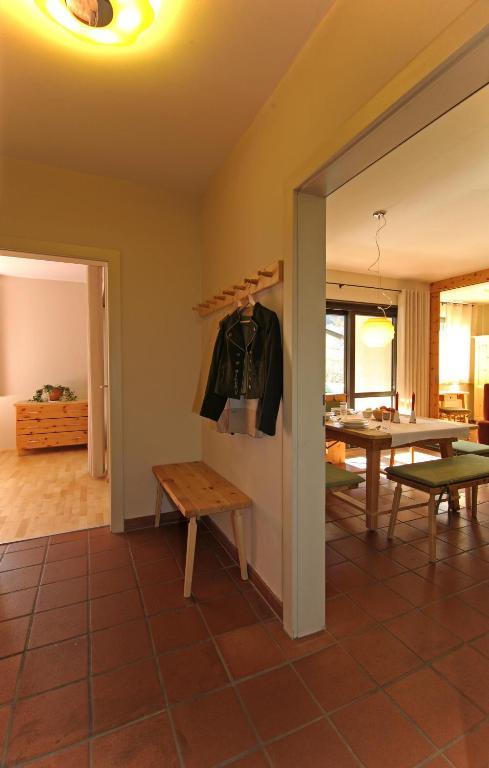 Ortners Mauerwirt - Leistbarer Luxus Apartment บาด ไคลน์เคิร์ชไฮม์ ภายนอก รูปภาพ