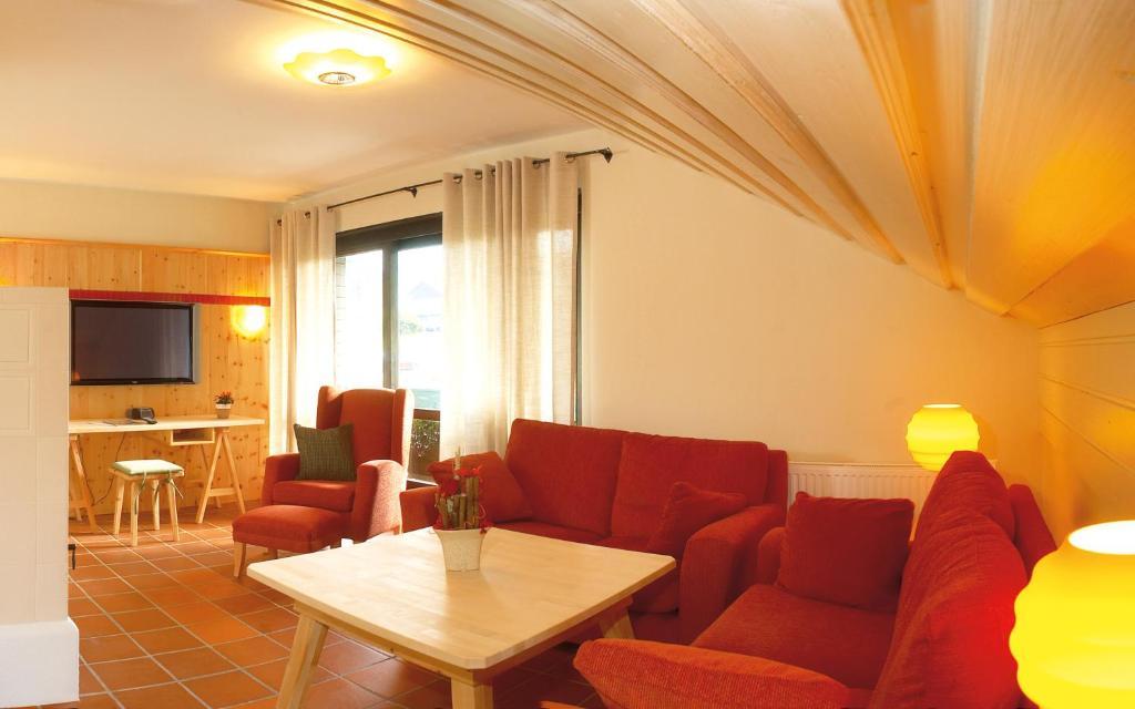 Ortners Mauerwirt - Leistbarer Luxus Apartment บาด ไคลน์เคิร์ชไฮม์ ภายนอก รูปภาพ