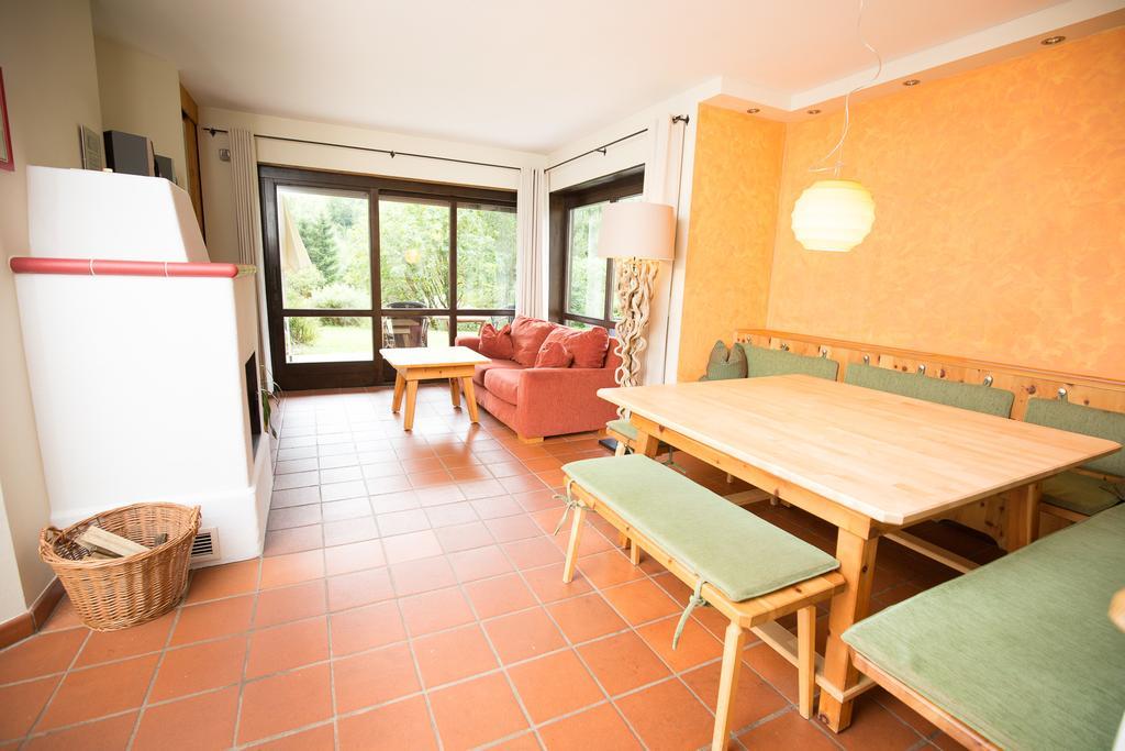 Ortners Mauerwirt - Leistbarer Luxus Apartment บาด ไคลน์เคิร์ชไฮม์ ภายนอก รูปภาพ