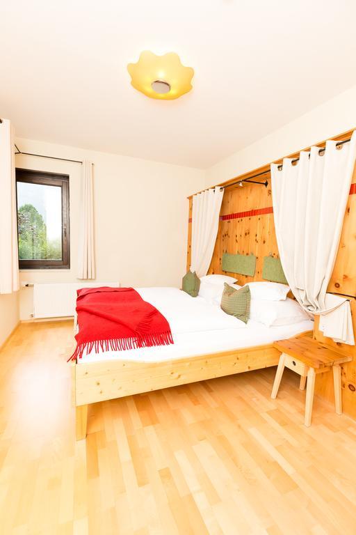 Ortners Mauerwirt - Leistbarer Luxus Apartment บาด ไคลน์เคิร์ชไฮม์ ภายนอก รูปภาพ