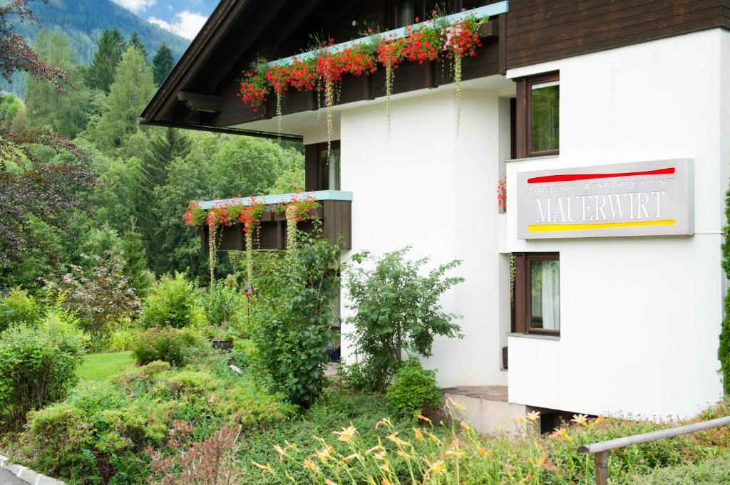 Ortners Mauerwirt - Leistbarer Luxus Apartment บาด ไคลน์เคิร์ชไฮม์ ภายนอก รูปภาพ