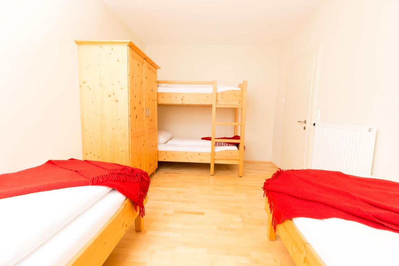Ortners Mauerwirt - Leistbarer Luxus Apartment บาด ไคลน์เคิร์ชไฮม์ ภายนอก รูปภาพ